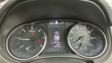 Nissan Qashqai 1.5 dCi N-Connecta 5dr Diesel Hatchback